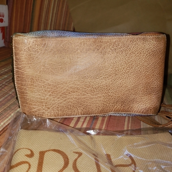 Anuschka shoulder bag. Abstract print. - Picture 11 of 12